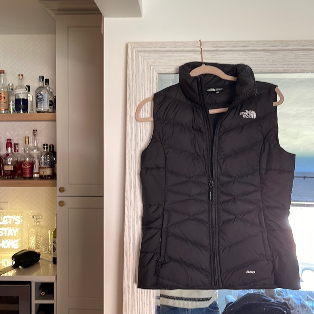 Womens north face vest black